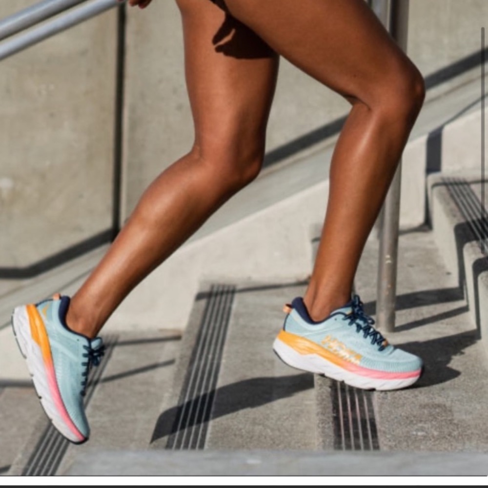 HOKA One One Bondi 7 Running Shoes